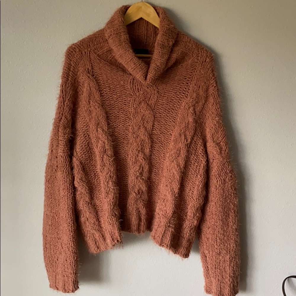 Turtle Neck sweater M/L